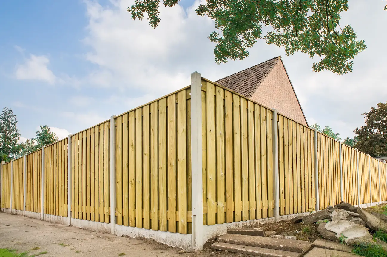 Experienced fencing contractors ensuring secure and stylish fencing solutions – Builders Warkworth